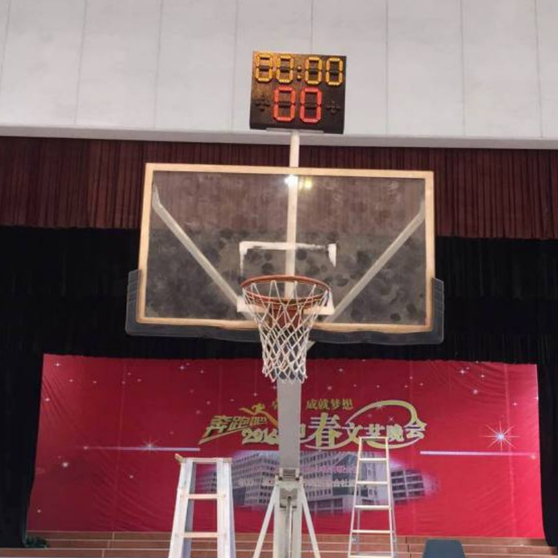 屋外用LEDスタジアムスコアボード、サッカー、バスケットボー - Scoreboard Digital のレビューと価格