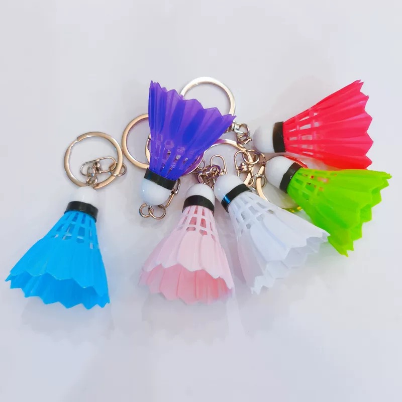 クリエイティブミニバドミントンキーホルダーかわいい羽根キーチ - Badminton Smash のレビューと価格